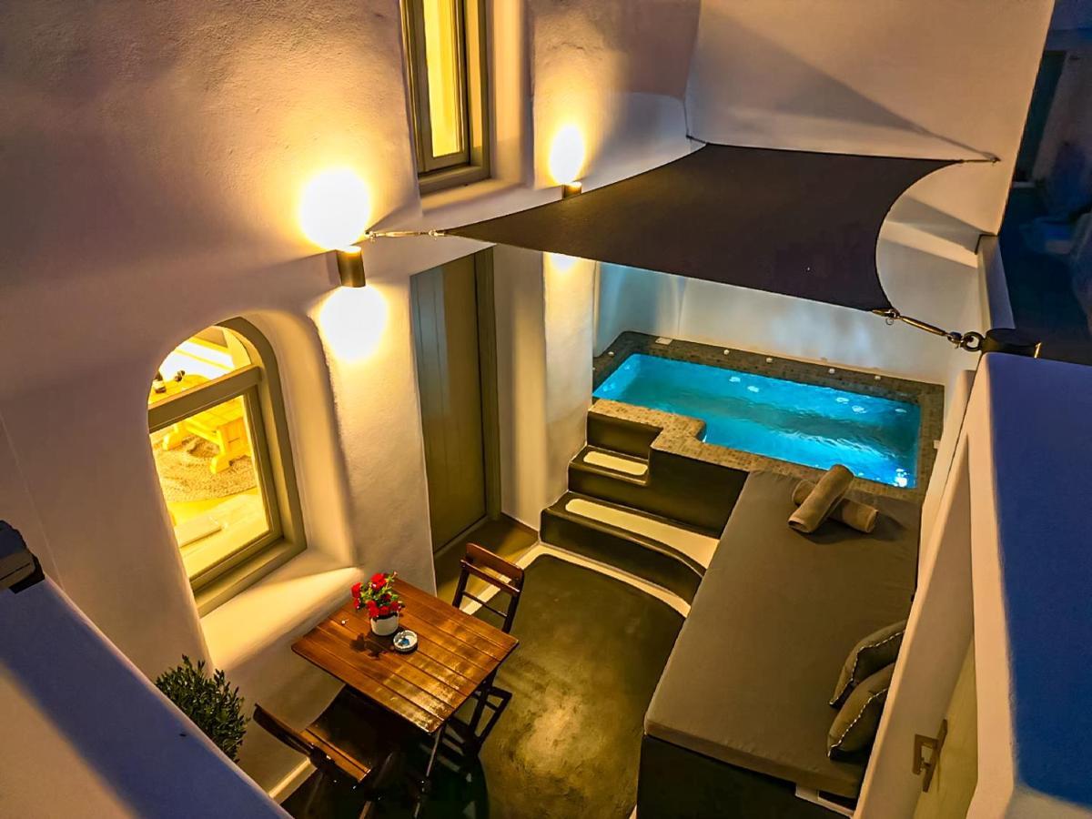 Tiara Suites Santorini Fira  Exterior foto