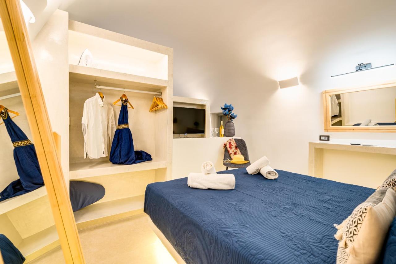 Tiara Suites Santorini Fira  Exterior foto