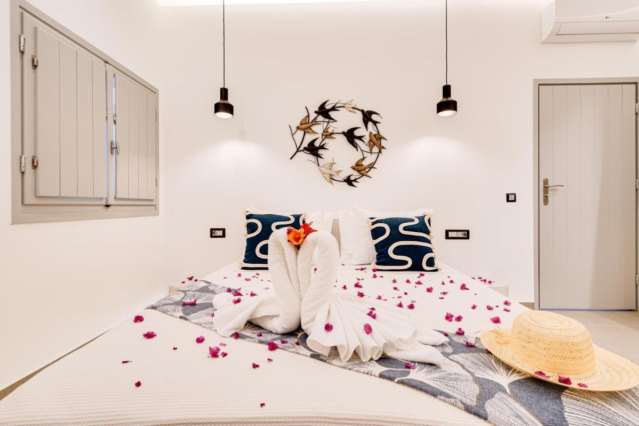 Tiara Suites Santorini Fira  Exterior foto
