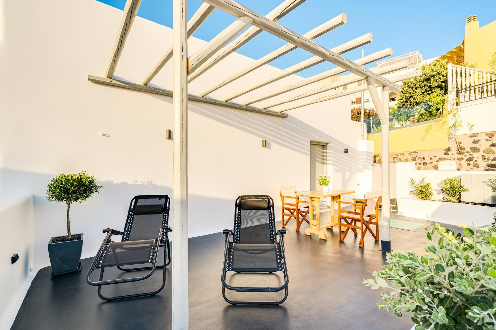 Tiara Suites Santorini Fira  Exterior foto